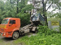 За прошедшую неделю из Шарташского лесного парка было вывезено 20 кубометров твердых бытовых отходов